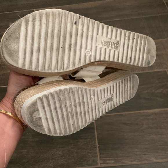 Brash Shoes Brash White Platform Slides Poshmark Brash Shoes Brash White Platform Slides Poshmark